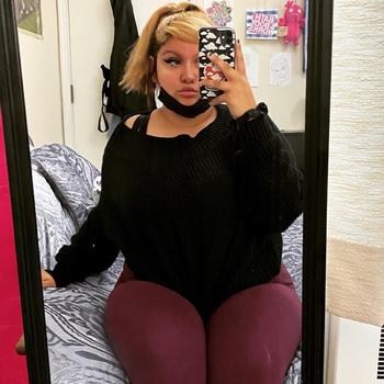 215-610-8173, 22  female escort, Alexandria